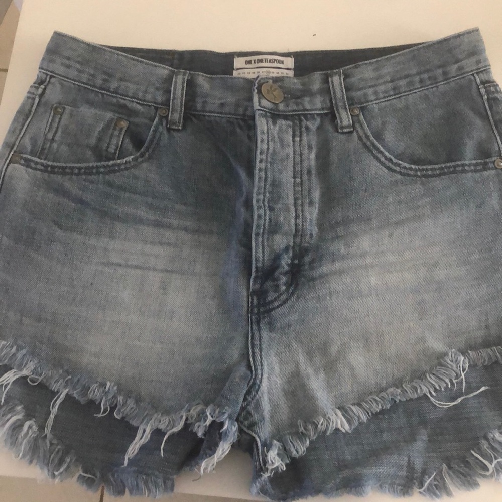 One Teaspoon Jean Shorts - Picture 1 of 5